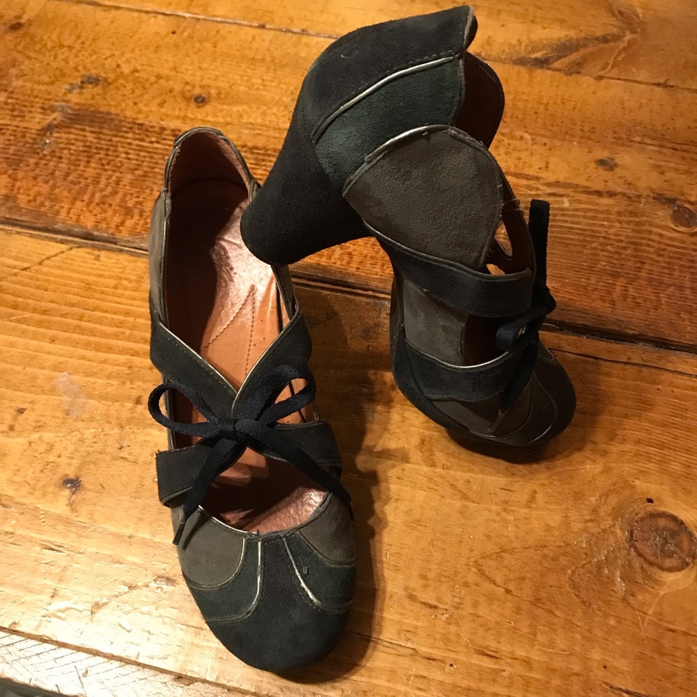 2-tone Suede Mary Janes